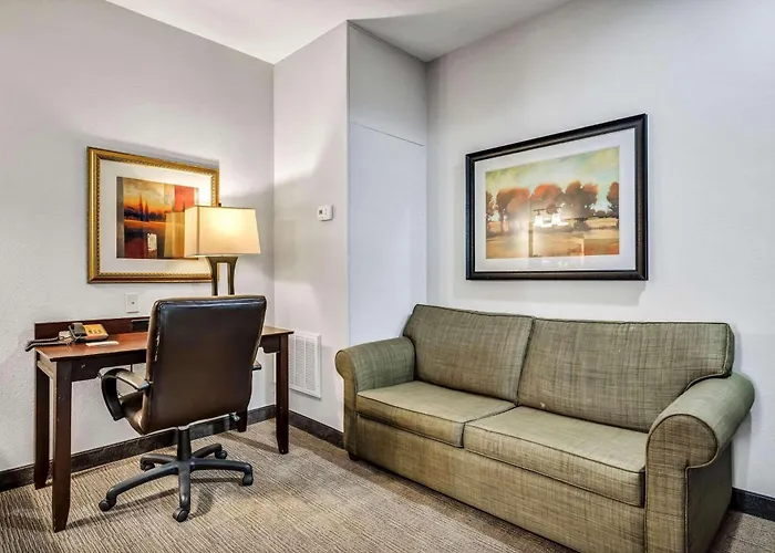 Country Inn & Suites By Radisson, Oklahoma City At Northwest Expressway, Ok