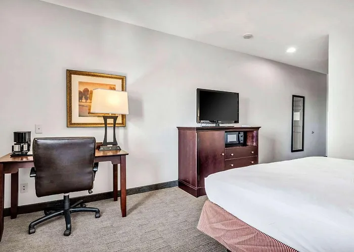 Country Inn & Suites By Radisson, Oklahoma City At Northwest Expressway, Ok